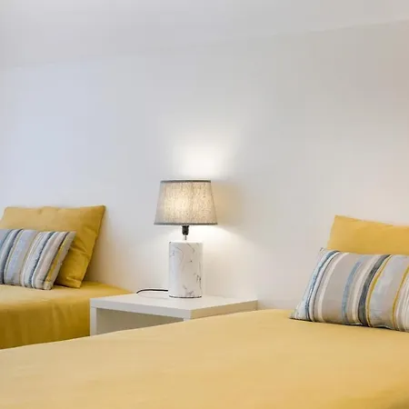 Wave Throne Heights Pool And Terrace Apartman *