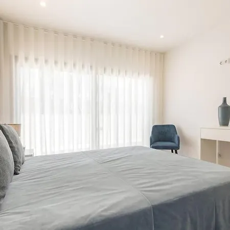 Apartman Wave Throne Heights Pool And Terrace